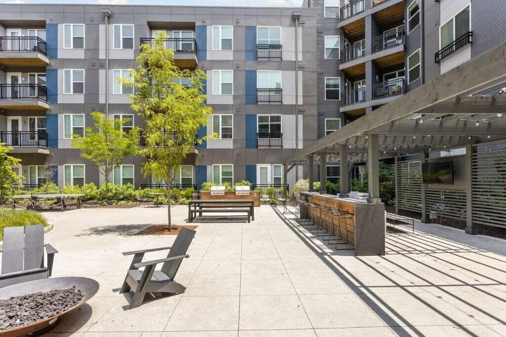Mid-Century Modern Studio Cozysuites Downtown Ινδιανάπολη Εξωτερικό φωτογραφία